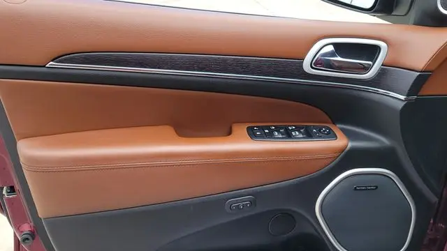 2018 Jeep Grand Cherokee Summit