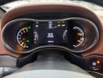 2019 Grand Cherokee Thumbnail 15