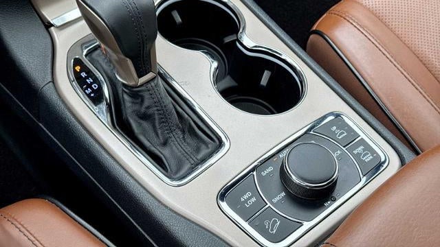 2017 Jeep Grand Cherokee Summit