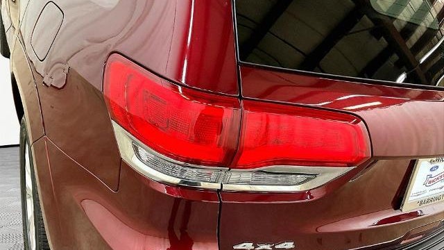2019 Jeep Grand Cherokee Summit