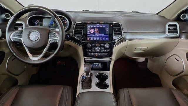 2020 Jeep Grand Cherokee Summit