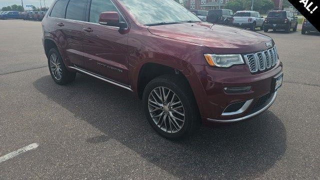 2017 Jeep Grand Cherokee Summit
