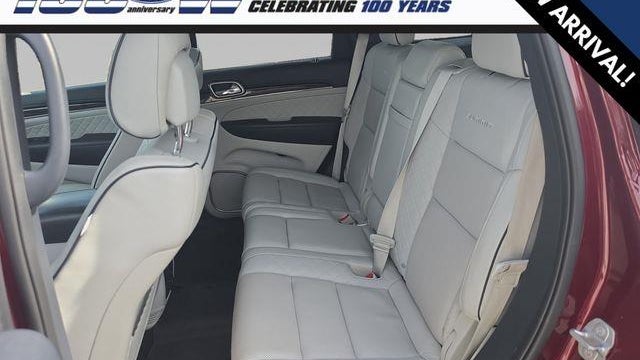 2017 Jeep Grand Cherokee Summit