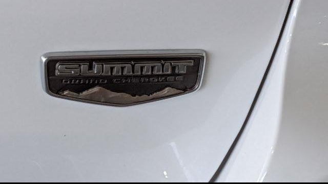 2021 Jeep Grand Cherokee Summit