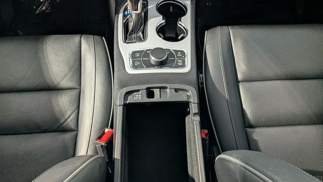 2021 Jeep Grand Cherokee Summit