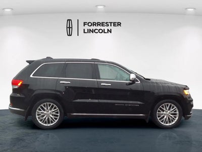 Photo of a 2017 Jeep Grand Cherokee 4X4 Summit 4DR SUV for sale