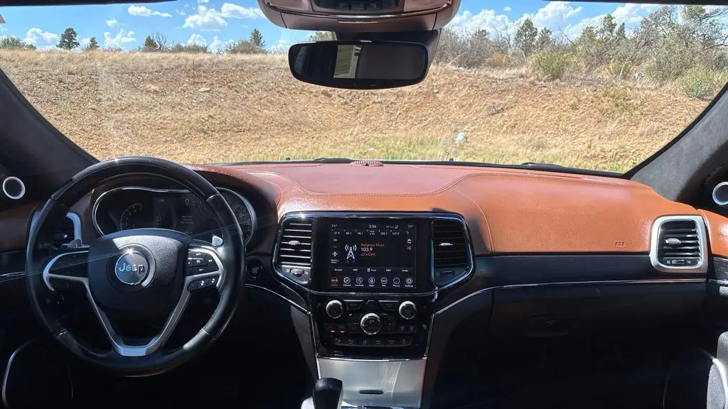2020 Jeep Grand Cherokee Summit