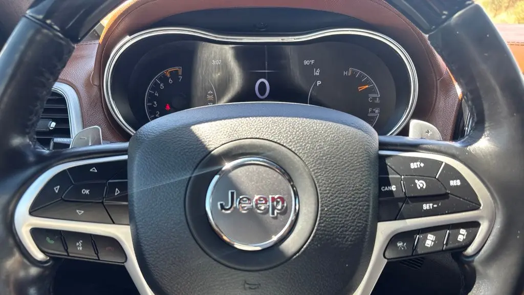 2020 Jeep Grand Cherokee Summit