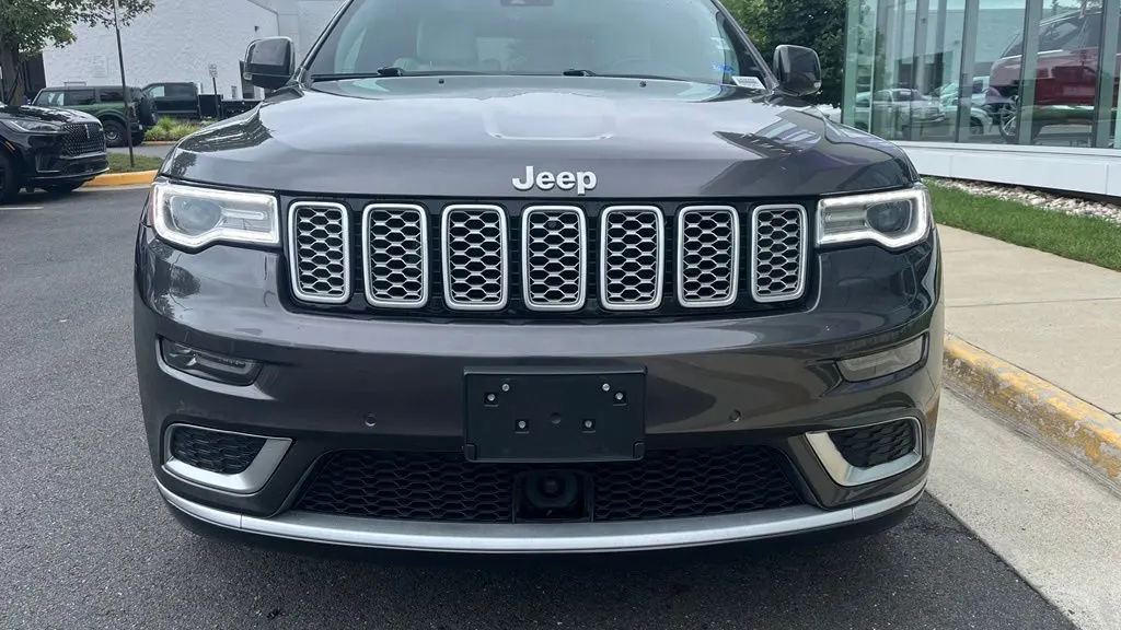 2021 Jeep Grand Cherokee Summit