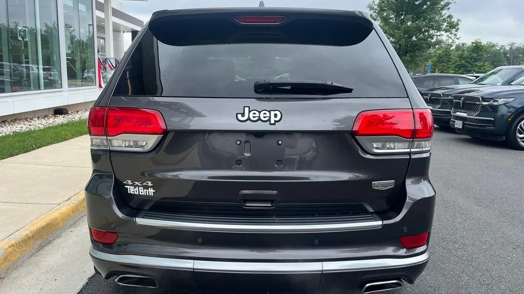 2021 Jeep Grand Cherokee Summit