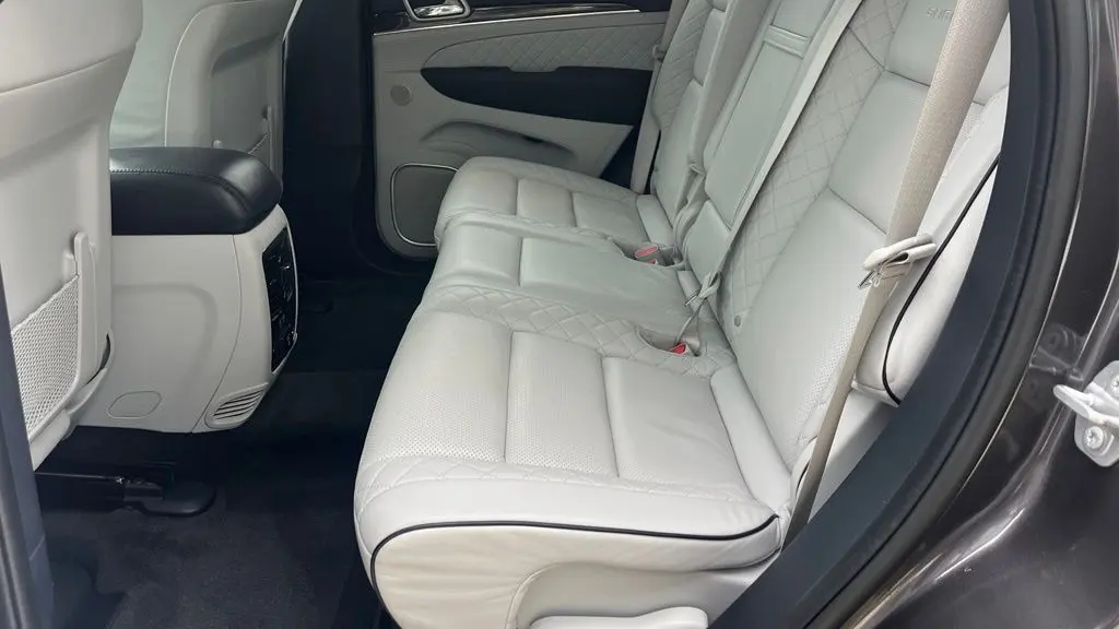 2021 Jeep Grand Cherokee Summit