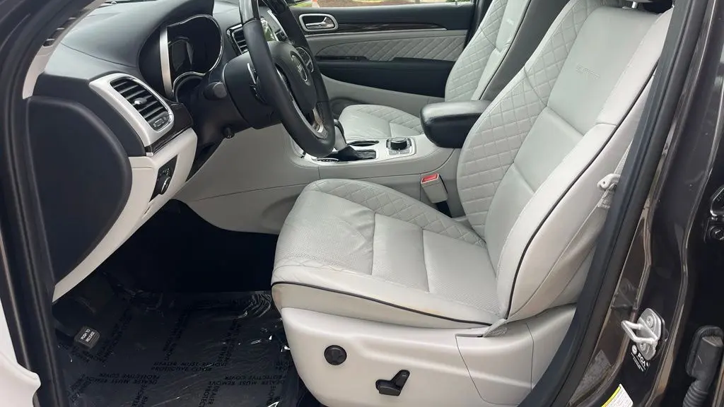 2021 Jeep Grand Cherokee Summit