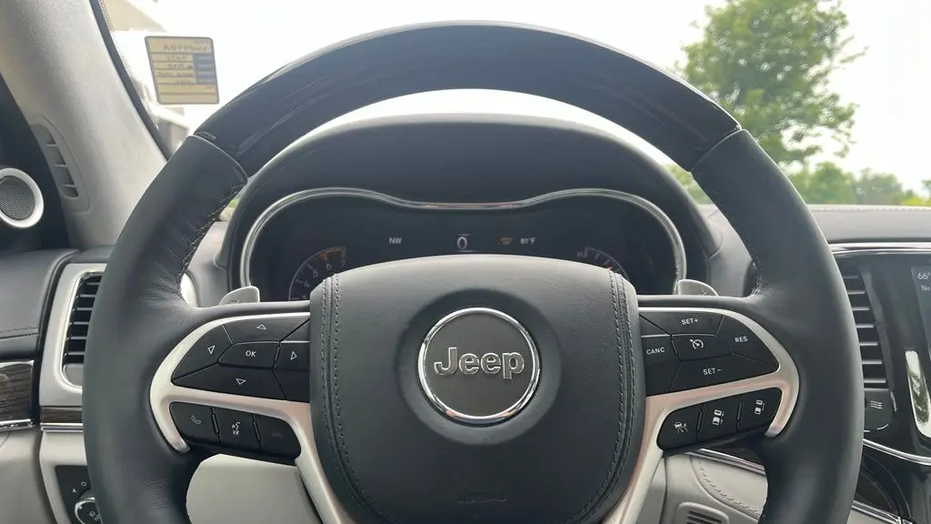 2021 Jeep Grand Cherokee Summit