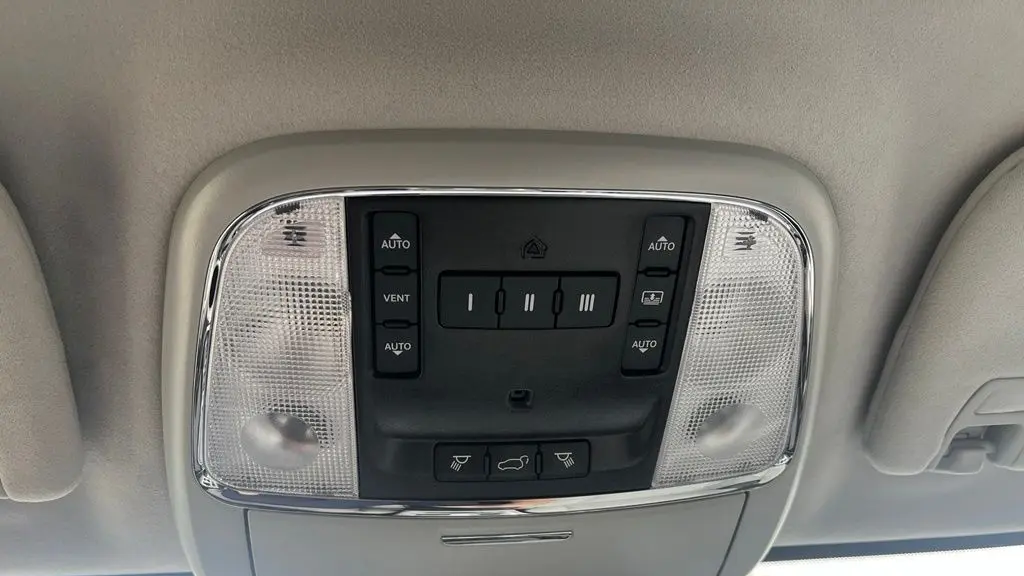 2021 Jeep Grand Cherokee Summit