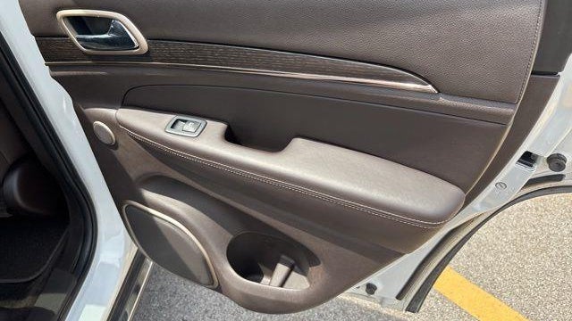 2017 Jeep Grand Cherokee Summit