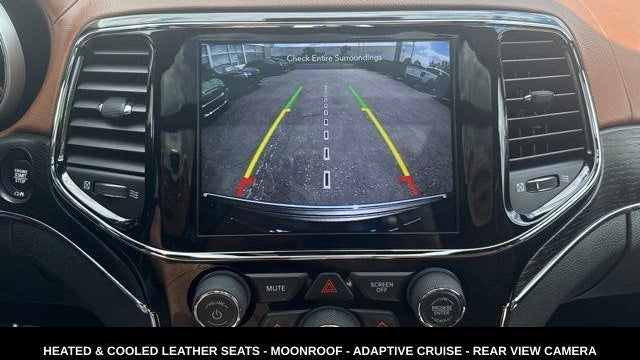 2020 Jeep Grand Cherokee Summit