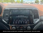 2020 Grand Cherokee Thumbnail 23