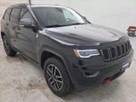 2021 Grand Cherokee Thumbnail 1