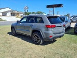 2020 Grand Cherokee Thumbnail 3