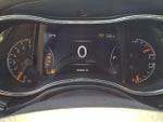 2020 Grand Cherokee Thumbnail 16
