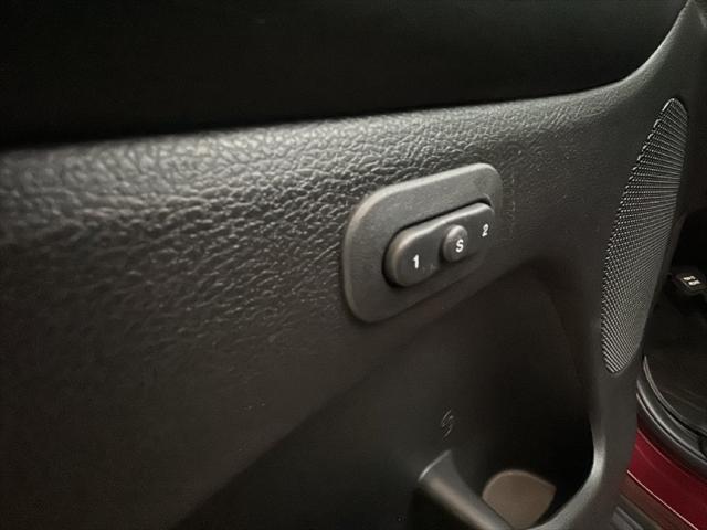 2017 Jeep Cherokee - $20,000