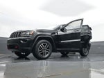 2020 Grand Cherokee Thumbnail 36