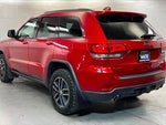 2017 Grand Cherokee Thumbnail 3