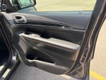 2017 Grand Cherokee Thumbnail 7