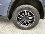 2020 Grand Cherokee Thumbnail 8