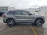 2021 Grand Cherokee Thumbnail 8