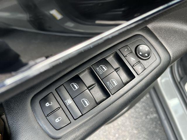 2020 Jeep Cherokee - $17,100