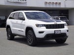2019 Grand Cherokee Thumbnail 1
