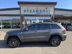 2017 Grand Cherokee Thumbnail 2