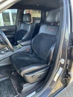 2017 Grand Cherokee Thumbnail 11