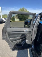 2017 Grand Cherokee Thumbnail 12