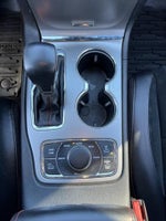 2017 Grand Cherokee Thumbnail 20