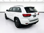2019 Grand Cherokee Thumbnail 6