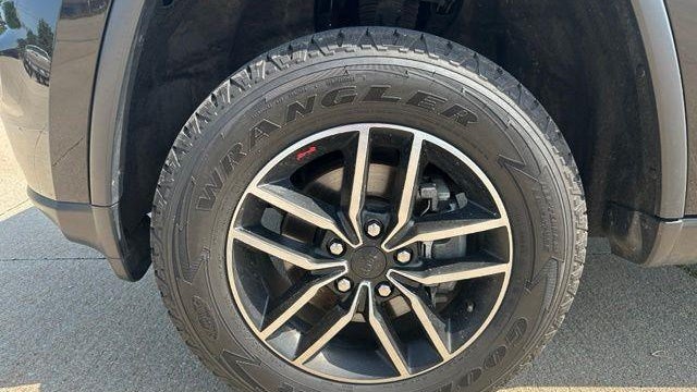 2019 Jeep Grand Cherokee Trailhawk