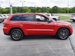 2017 Grand Cherokee Thumbnail 14