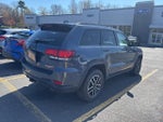 2021 Grand Cherokee Thumbnail 3