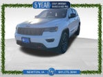 2021 Grand Cherokee Thumbnail 1