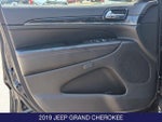 2019 Grand Cherokee Thumbnail 11