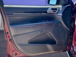 2017 Grand Cherokee Thumbnail 20
