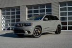 2021 Grand Cherokee Thumbnail 2