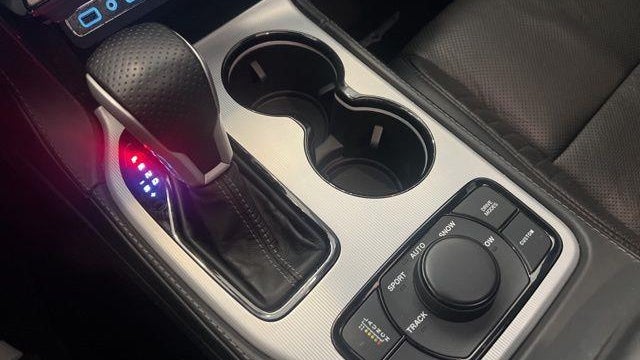 2020 Jeep Grand Cherokee Trackhawk
