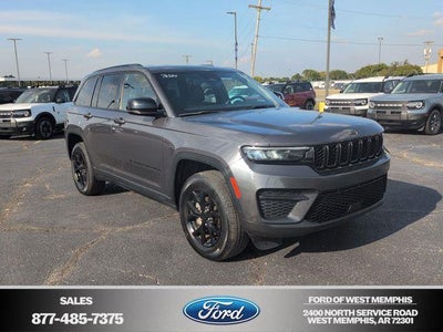 2024 Jeep Grand Cherokee 4X2 Laredo 4DR SUV