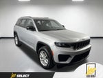 2023 Grand Cherokee Thumbnail 4