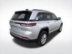 2025 Grand Cherokee Thumbnail 3
