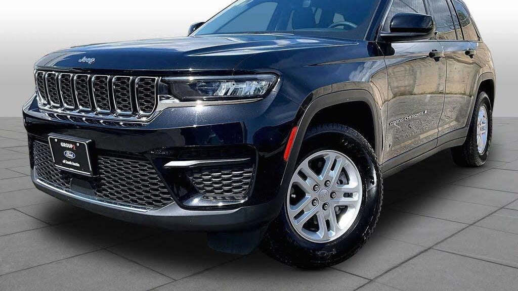 Preowned 2023 Jeep Grand Cherokee Laredo X for Sale