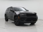 2023 Grand Cherokee Thumbnail 1
